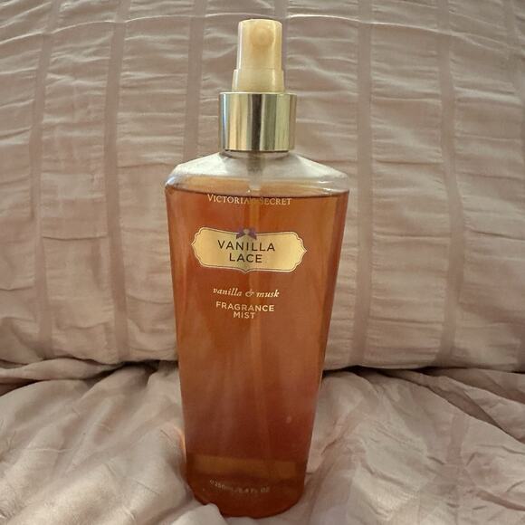 Victoria Secret Vanilla Lace Body Spray Vintage Rare Discontinued - Picture 3 of 6